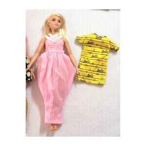 Curvy Barbie Doll Blonde Blue Eyes You Can Be Anything Doctor Includes 2 Outfits